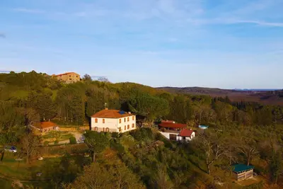 Image de Appartements dans une maison de campagne typique