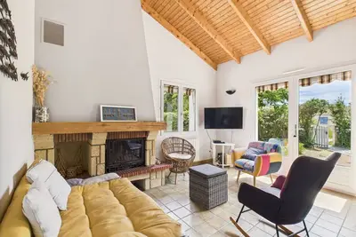 Image de Une maison pour 10 avec jardin près de la mer