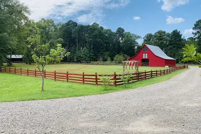 Image de Bozeman Loft-Dépendance-Supérieure-Salle de bain privée