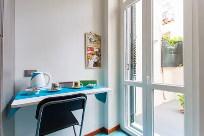 Image de Appartement de deux pièces élégant et raffiné - centre de Palerme