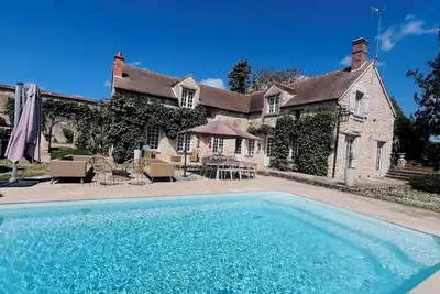 Image de Fermette piscine pétanque proche foret fontainebleau