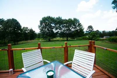Image de Chien bienvenus! 3 Br 2 Ba sur 4 acres, clôturé, au pied des Ozarks