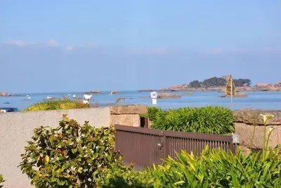 Image de Appartement Belle Vue Mer avec Wifi et cour close Tregastel