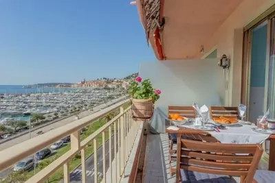 Image de Magnifique 3p face mer avec terrasse à Menton
