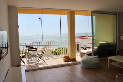 Image de ADAPTÉ Dans Le Port De Santa MARÍA, Avec Une Vue Impressionnante Sur La Mer (FUENTEBRAVÍA
