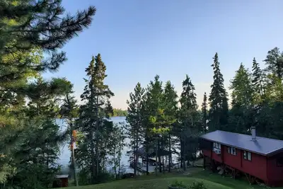 Image de Maison familiale sur le lac des bois