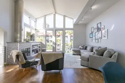 Image de Maison spacieuse à proximité de la plage et du centre-ville de San Diego
