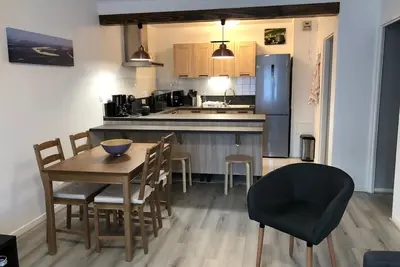 Image de Appart De Standing T3 60 m2 Centre Ville / Proche De La Plage/Parking Securise