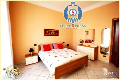 Image de 5 Terre Express 1 - Près de la gare