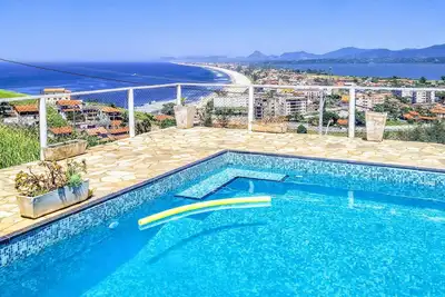 Image de Maison à Ponta Negra avec vue imprenable sur la plage, le lac et les montagnes