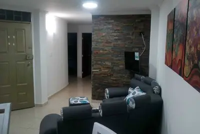 Image de Bel appartement meublé] Près de l'Avenida 80 Bogota