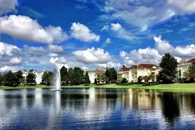 Image de 1 Br Deluxe Villa de 714 m², cuisine complète, 4 couchages, lit king size, queensofa, balcon