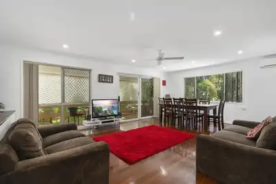 Image de Maison Familiale Avec Piscine Et Aircon
