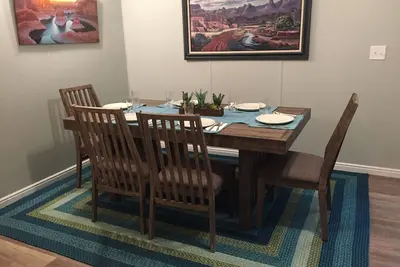 Image de R-N-J'S Desert Dream House