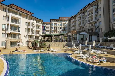 Image de Sunny Beach Hills - Appartement 2 chambres avec vue sur la piscine