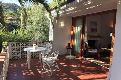 Image de Oasis en bord de mer : maison de vacances et jardin de 500 m2