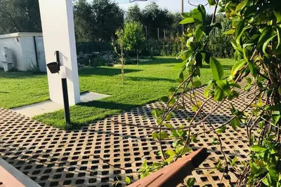 Image de Maison De Luxe À 400 Mt De La Mer Et À 1 Km Du Centre - Oasis Avec Jardin Et Spa -