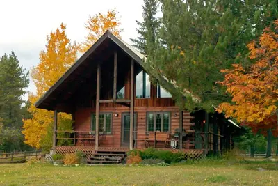 Image de Le recul des glaciers surplombant un étang de 27 acres