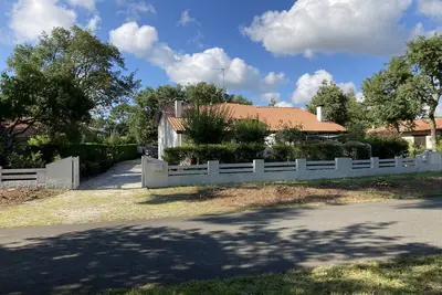 Image de Villa les Fontaines - endroit calme - 150 m du port de plaisance