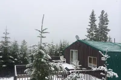 Image de Mountain Cabin & 20 Acres- Motoneige / Vélo / Randonnée (sentiers sur la propriété et hors)