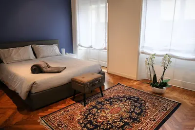 Image de Appartement moderne, lumineux et spacieux dans le centre historique à deux pas de tout
