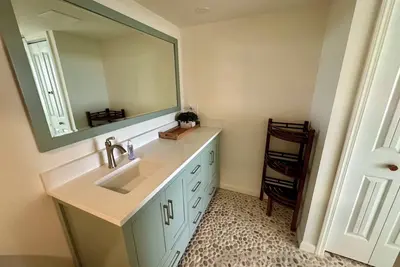 Image de 2b / 2b Beachfront Oceanview avec piscine