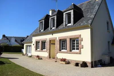 Image de Grande maison familiale à 50m de la mer avec jardin à Tregastel
