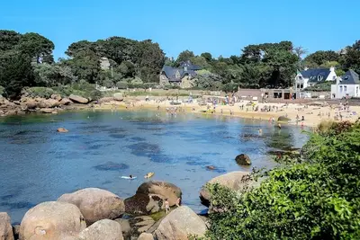 Appartement avec terrasse à 100m de la plage à Ploumanac'h Perros-Guirec