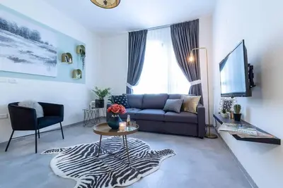 Image de Beautiful 1 bedroom in great central area