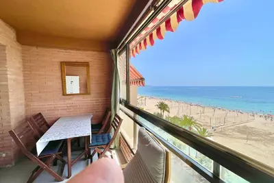 Image de Seafront Poniente Beach Blueline R048