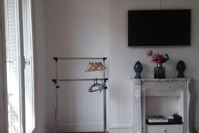 Image de Appartement typiquement  parisien /Proche Tour eiffel