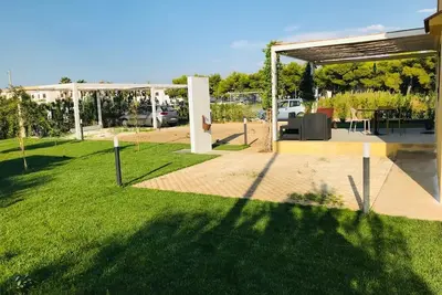 Image de Maison De Luxe À 400 M De La Mer Et À 1 Km Du Centre - Oasis Avec Jardin Et Spa -