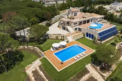 Image de Stunning Luxury Villa With Two Pools, Jacuzzi, Sea Views W126 - Almancil, Algarve