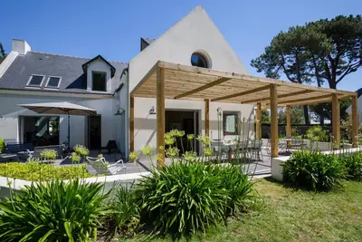 Image de Le Cap de Mesquer - Belle Maison de Vacances en Bord de Mer pour 12 personnes