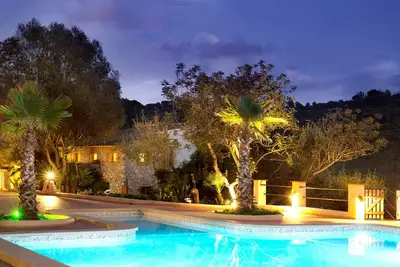 Image de Luxury Private villa, family holidays, wedding venue, off site meetings