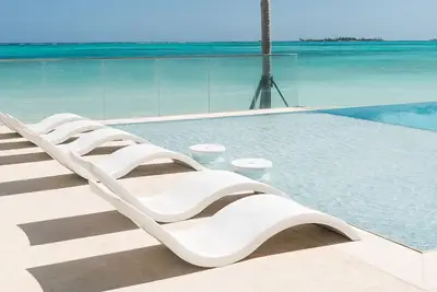 Image de Paradis face à l'océan