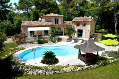 Image de Villa récente au calme, piscine privée; prox Cannes-Antibes-Vence-Nice, et golfs