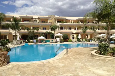 Image de Luxury 2 Bedroom Apartment, Mandria, Nr Paphos