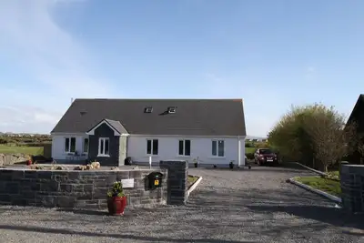 Image de Luxury Atlantic Retreat Lodge Kinvara près de Galway Bay