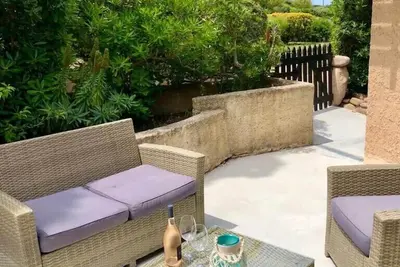 Image de Mini-villa climatisée à 30 m de la mer