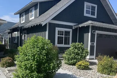 Image de Retraite viticole avec piscine et plage privée