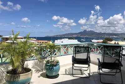 Image de Bel appartement T3, dernier étage avec ascenseur, plage à 100m = Vue Superbe