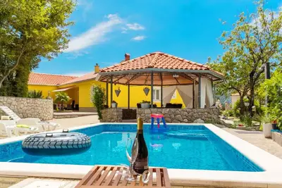 Image de Maison de vacances Grižane pour 2 - 6 personnes avec 2 chambres à coucher - Maison de vacances