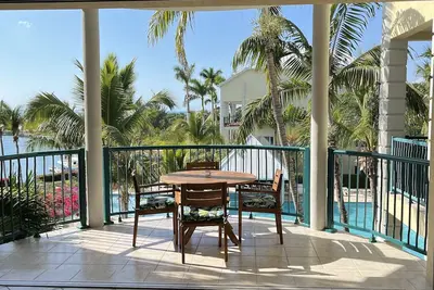 Image de Détendez-vous sur Grace Bay avec commodité