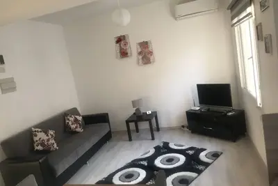 Image de Nouveau studio au milieu de la famagouste, nord de Chypre