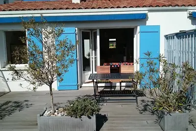 Image de Charmante petite maison neuve à 600m  de la mer quartier Boisvinet