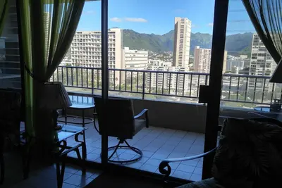 Image de Quel chanceux êtes-vous! 2 chambres, grande terrasse, fantastique vue sur la montagne, piscine, parking, W / D