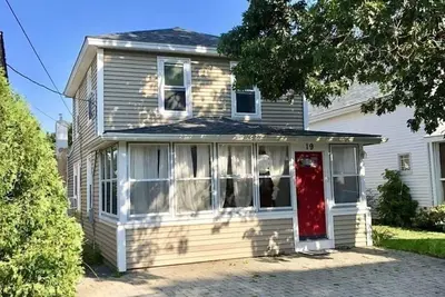 Image de 3 Bdrms, Sleeps 8, 1 1/2 Bain