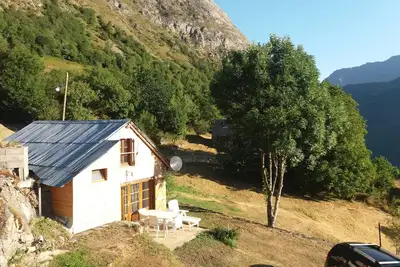Image de Chalet At The Foot Of The Chemin De St-Jacques With Stunning View