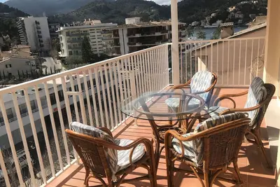 Appartement avec grand balcon à 3 minutes à pied de la plage